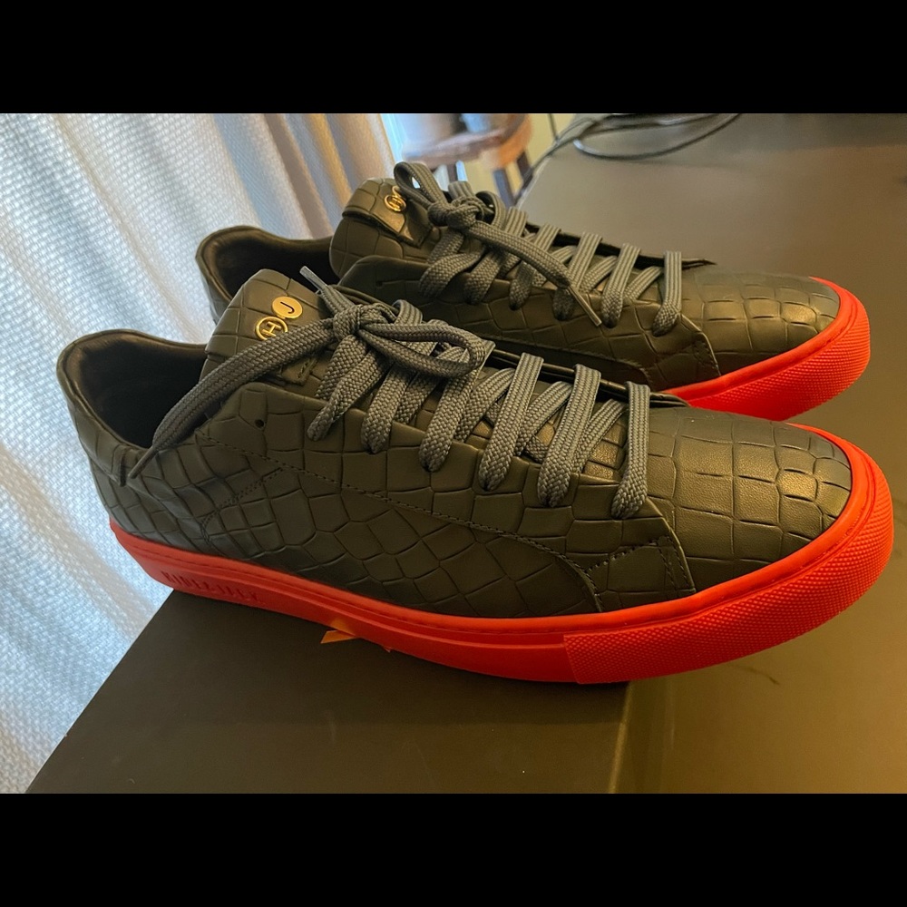 Hide & Jack low top croc